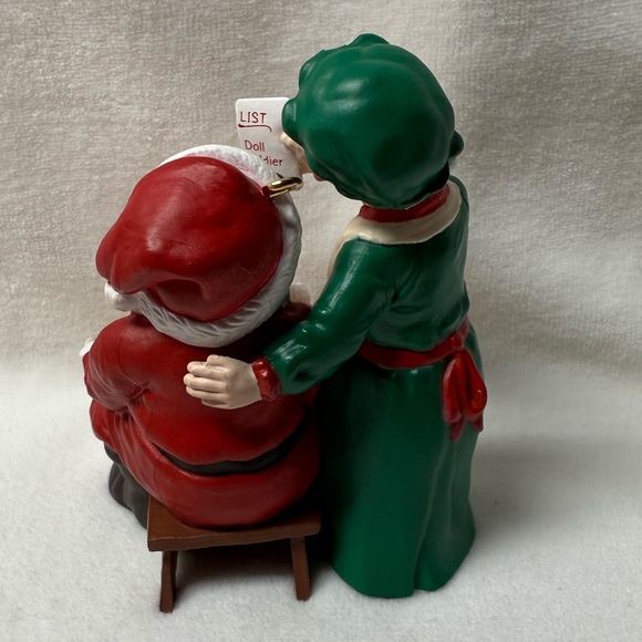Mr. and Mrs. Claus Hallmark Ornament - Picture 6 of 8